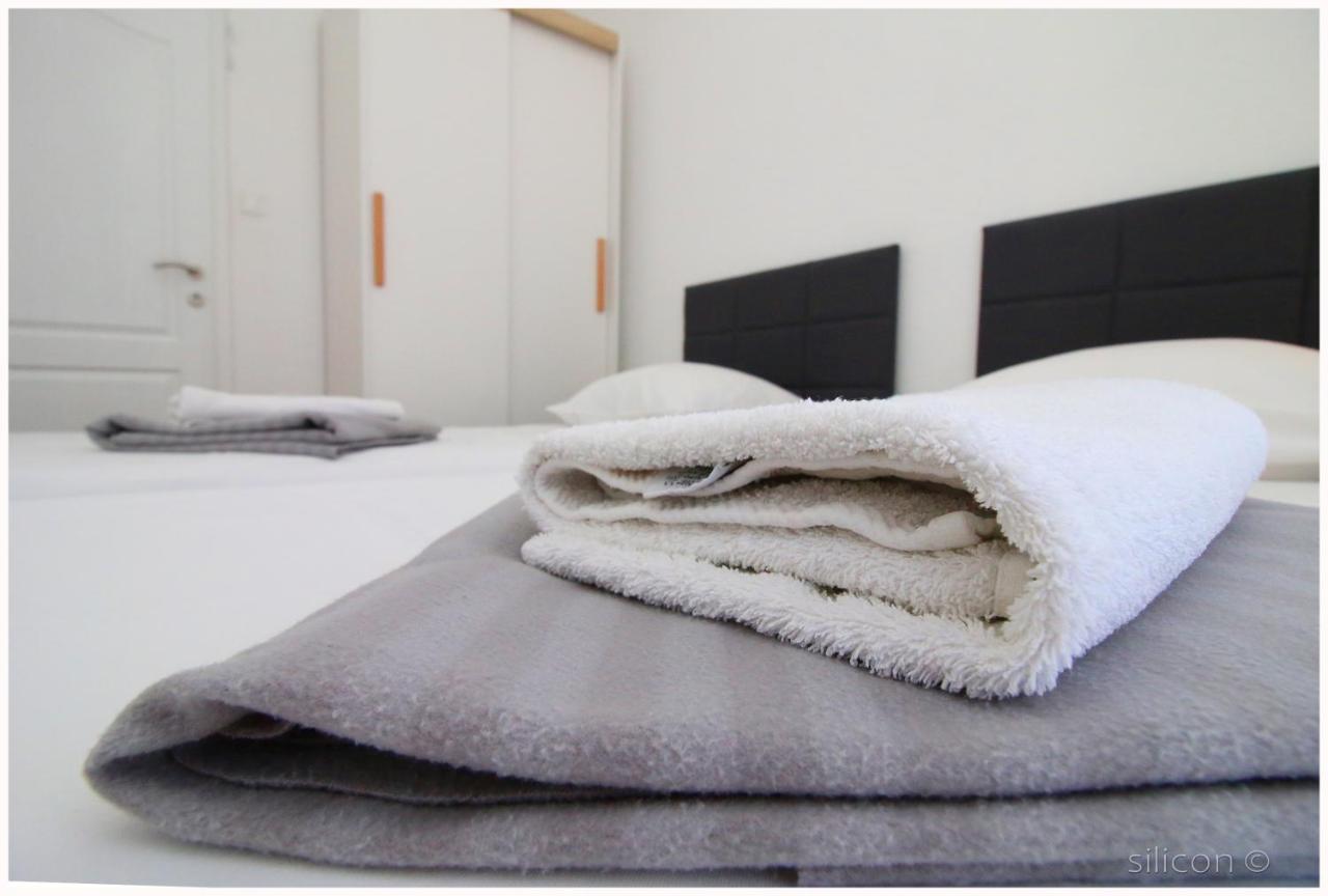 Apartman Silicon Primošten Buitenkant foto