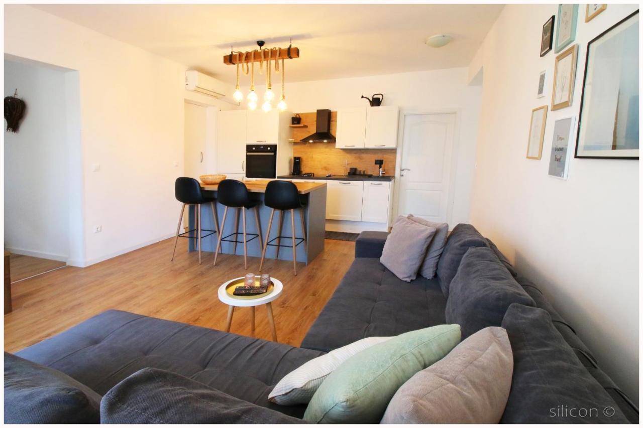 Apartman Silicon Primošten Buitenkant foto